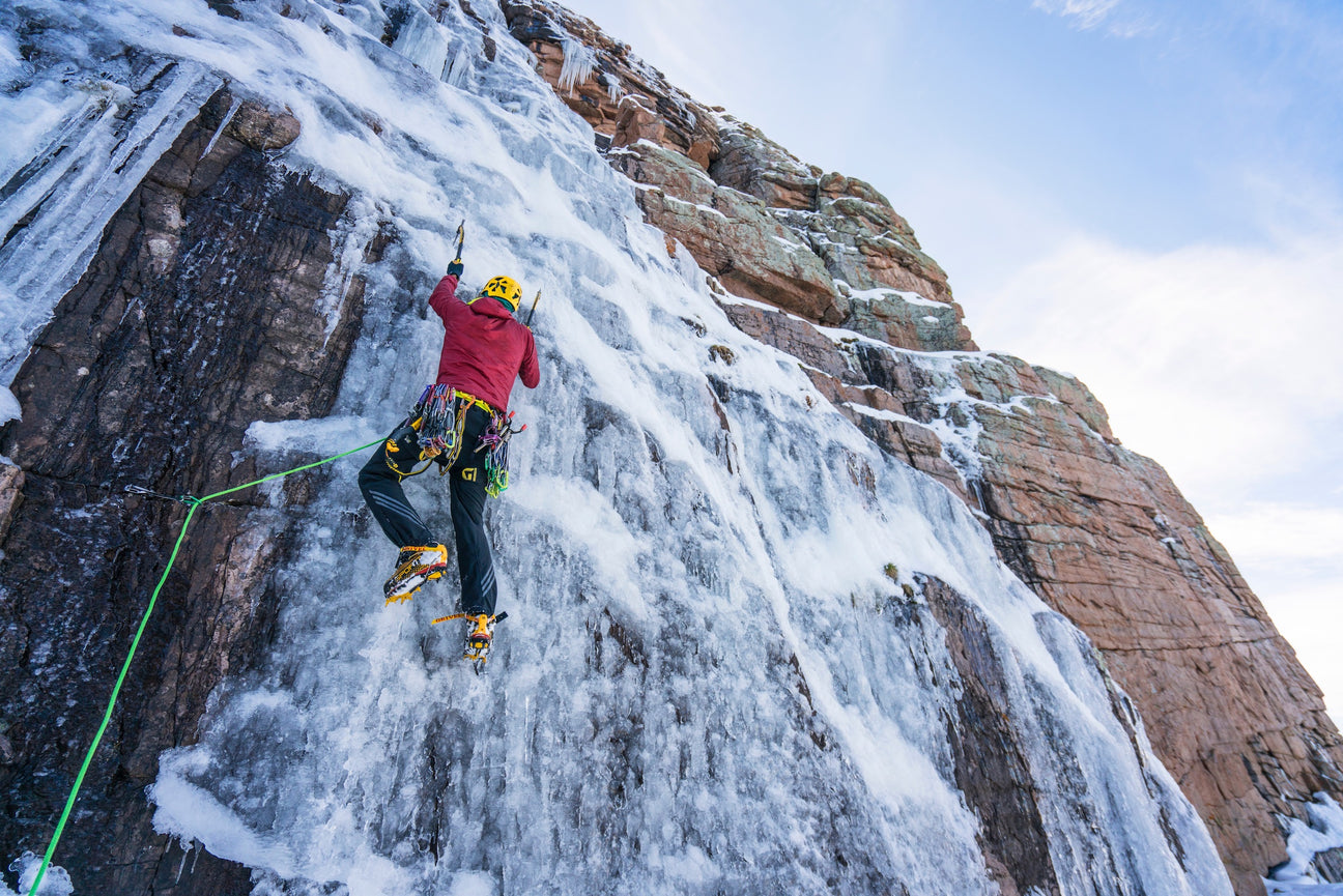 men's climbing harnesses | neptune