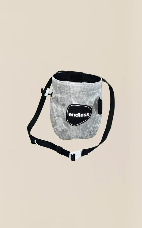 Endless Climbing Endless - Cool Stretch Chalkbag White